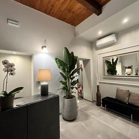 Soha Piazza Di Spagna Boutique Rom Exteriör bild