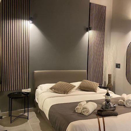 Soha Piazza Di Spagna Boutique Rom Exteriör bild