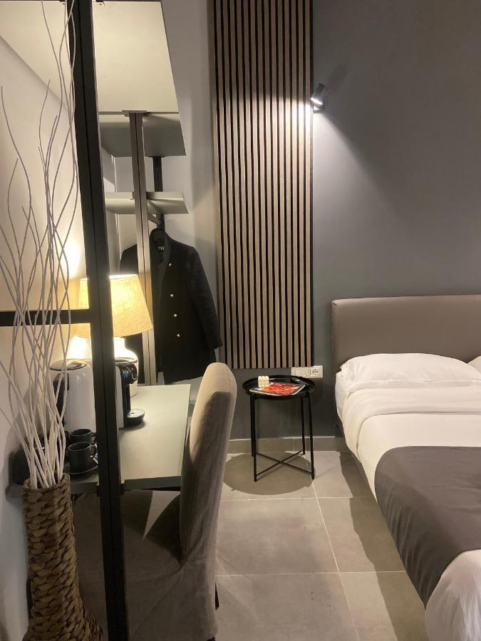 Soha Piazza Di Spagna Boutique Rom Exteriör bild